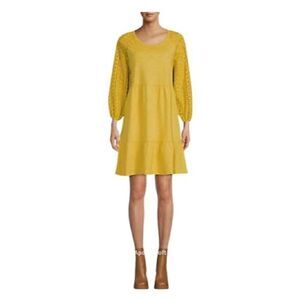 NWT Tiered Eyellet Dress (0804)